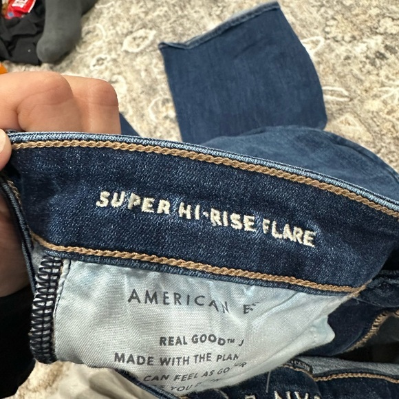 American Eagle Outfitters Dark Blue Flare Jeans - Picture 5 of 5